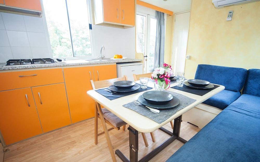 מונטופולי אין ואל ד'ארנו Toscana Holiday Village מראה חיצוני תמונה